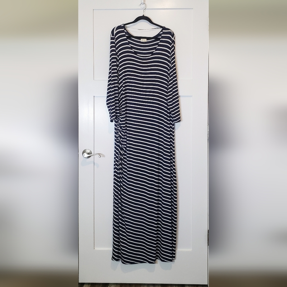 Greige Maxi Dress Viscose Navy White Striped Stretch Side Ruching Side Slits 2X
